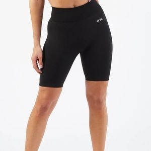 AYBL MOTION SEAMLESS CYCLING SHORTS